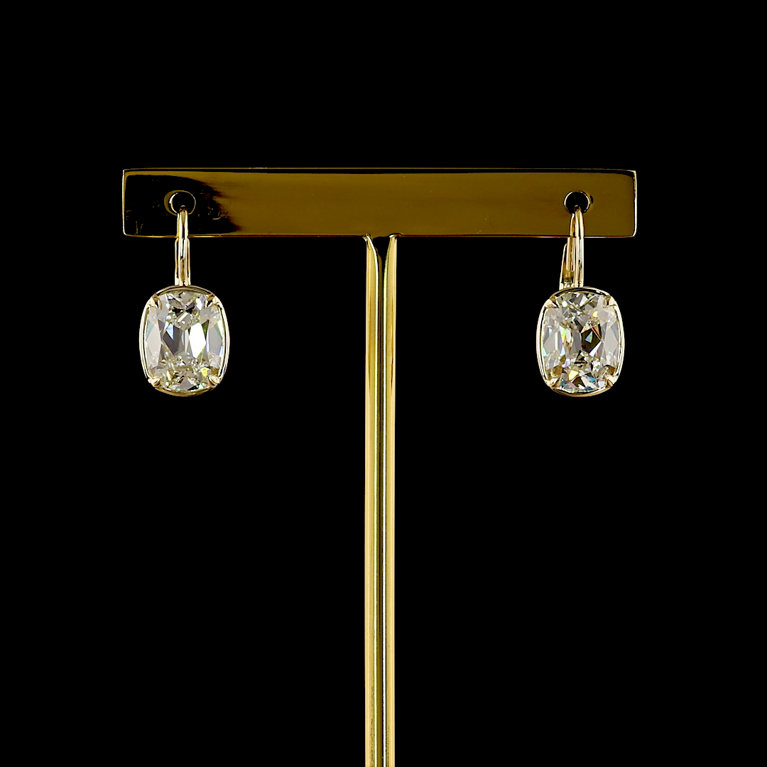 5.09 CTTW Antique Cushion Lab Diamond Hanging Earring (E Color and VS1 Clarity)
