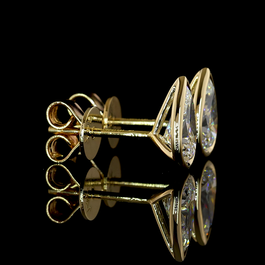 1.51 CTTW Pear Lab Diamond Studs Earring (E Color and VS1 Clarity)