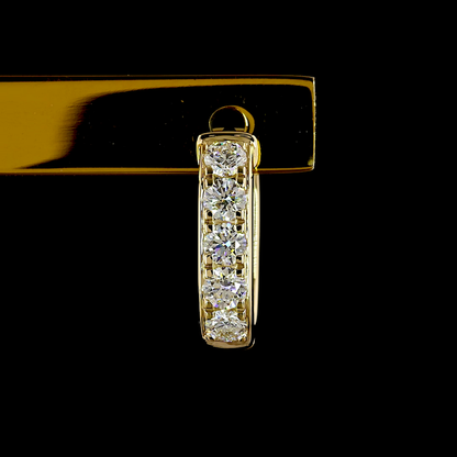 0.82 CTTW Round Lab Grown Diamond Huggies Earring (E Color and VS1 Clarity)