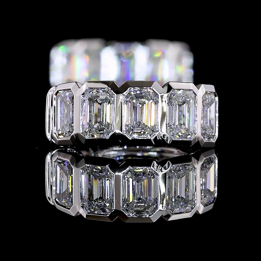 2.03 CTTW Emerald Lab Grown Diamond Huggies Earring 13.9mm (E Color and VS2 Clarity)