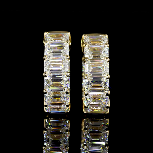 4.06 CTTW Emerald Lab Grown Diamond Huggies Earring 15.15mm (E Color and VS1 Clarity)