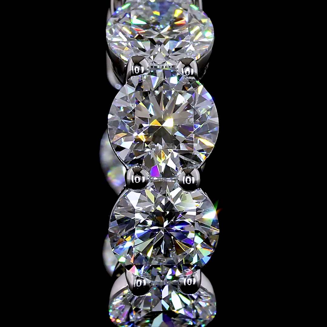 3.82 CTTW Round Lab Grown Diamond Huggies Earring 16.15mm (E Color and VS1 Clarity)