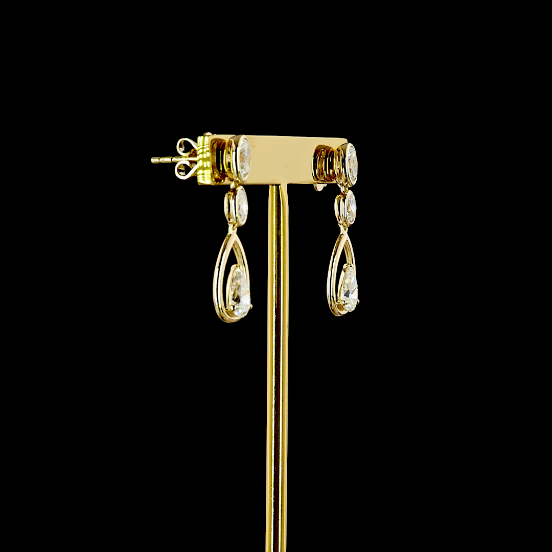 1.84 CTTW Pear Lab Grown Diamond Hanging Earring Size 25.1 (E Color and VS1 Clarity)