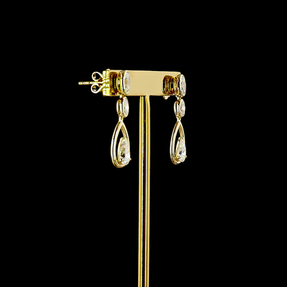1.84 CTTW Pear Lab Grown Diamond Hanging Earring Size 25.1 (E Color and VS1 Clarity)
