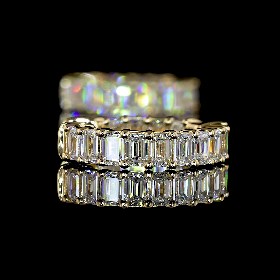 1.51 CTTW Emerald Lab Grown Diamond Huggies Earring 14.4mm (E Color and VS1 Clarity)