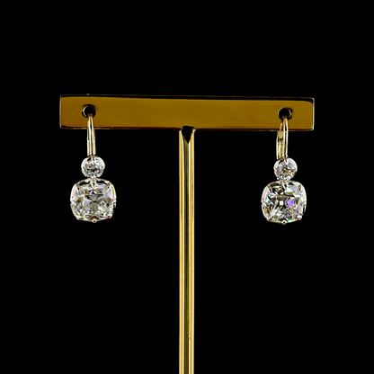 4.48 CTTW Square Antique Cushion Lab Grown Diamond Hanging Earring Size 20.5 (E Color and VVS2 Clarity)