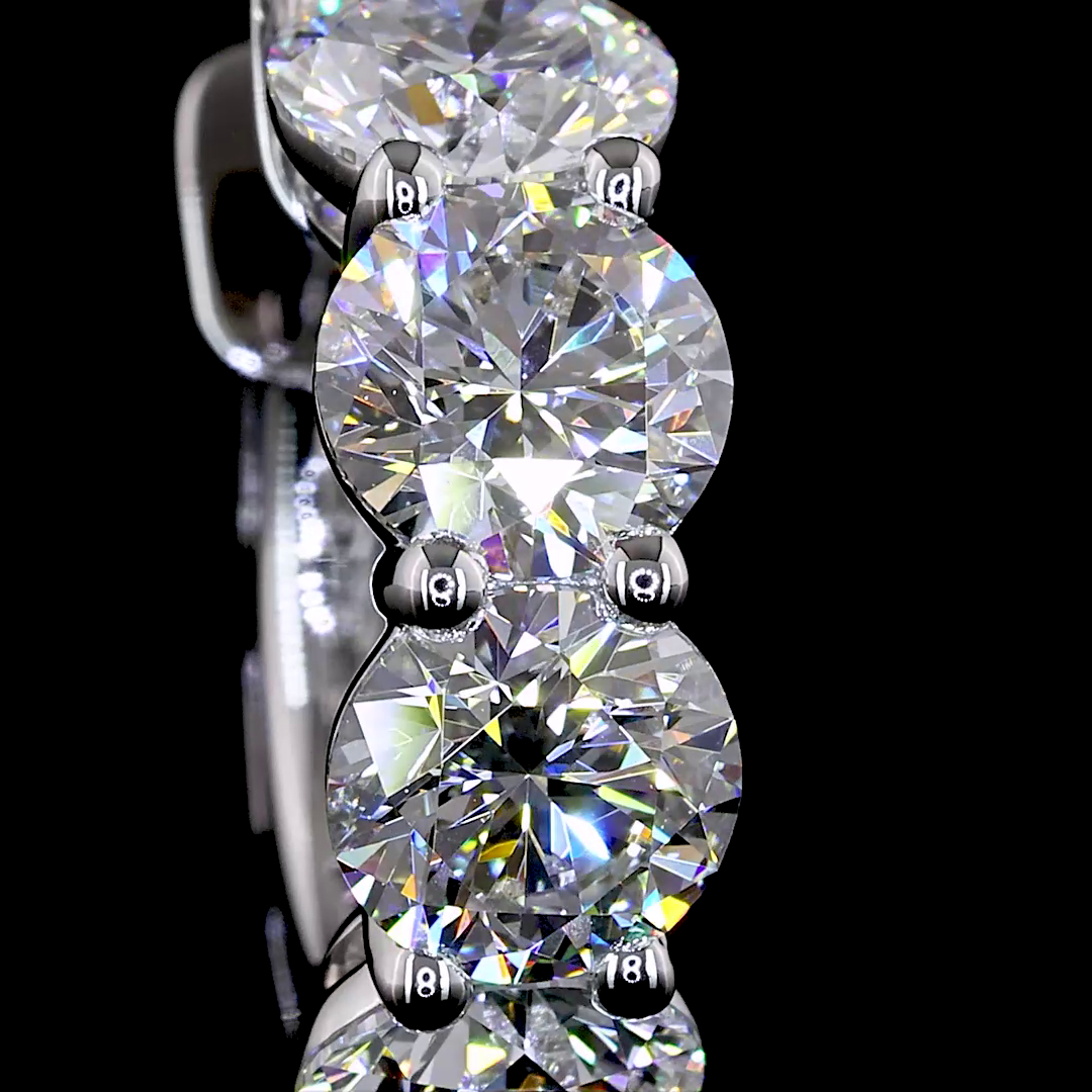 3.42 CTTW Round Lab Diamond Huggies Earring