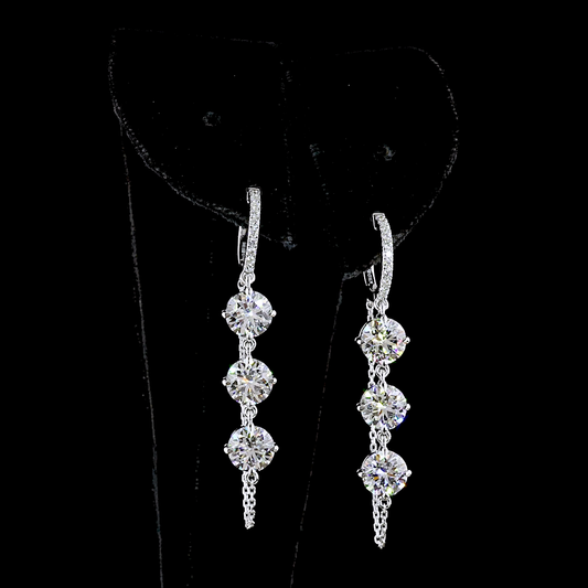 6.25 CTTW Round Lab Diamond Hanging Earring (D Color and VS1 Clarity)