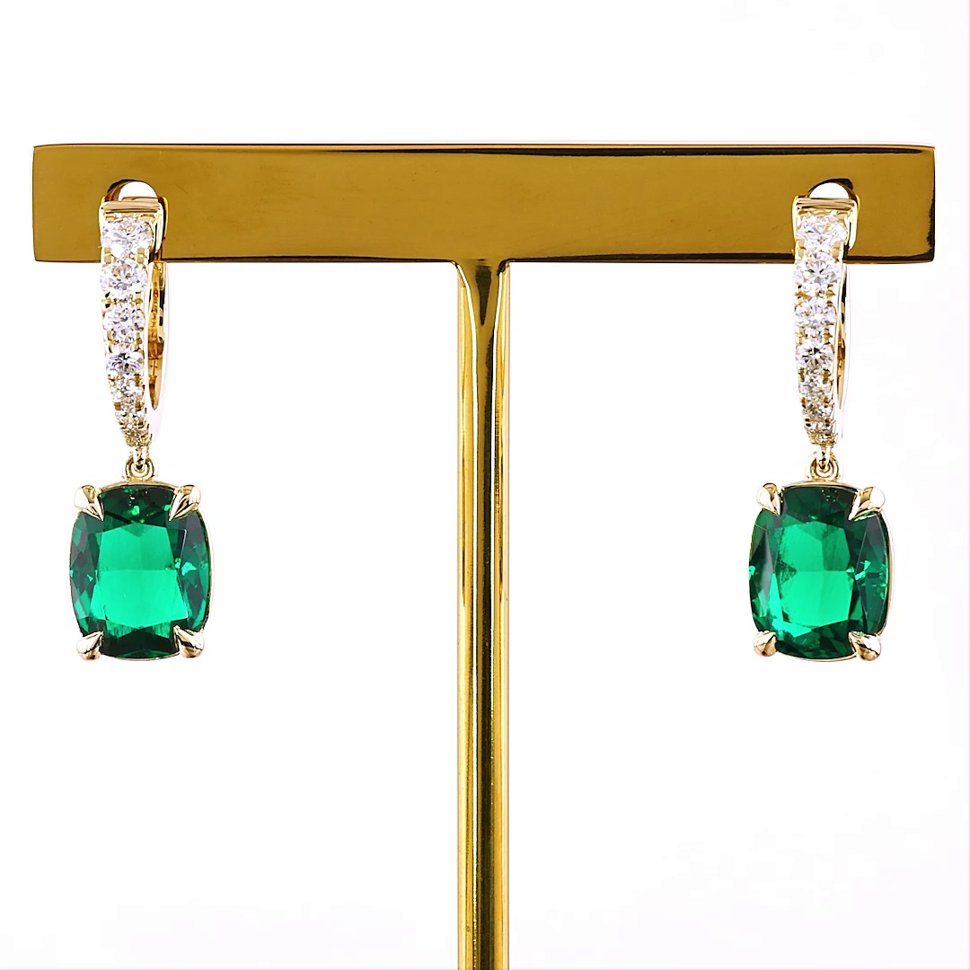 5.09 CTTW Cushion Brilliant Lab Diamond Hanging Earring (Green Emerald Color and VS Clarity)