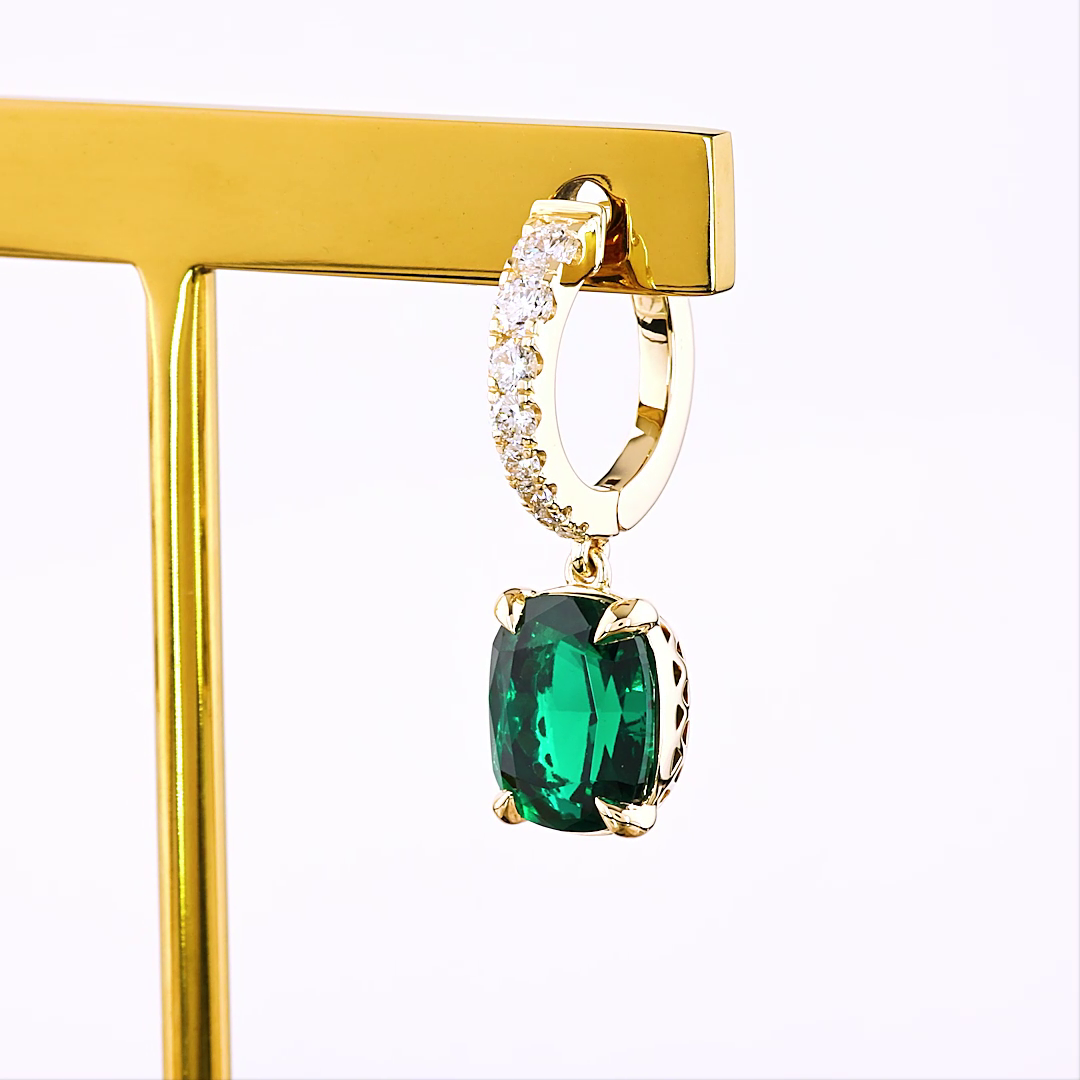 5.09 CTTW Cushion Brilliant Lab Diamond Hanging Earring (Green Emerald Color and VS Clarity)