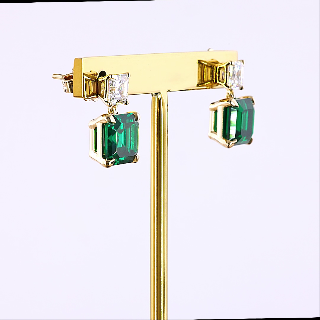 1.27 CTTW Asscher Lab Diamond Hanging Earring (VS1 Clarity)