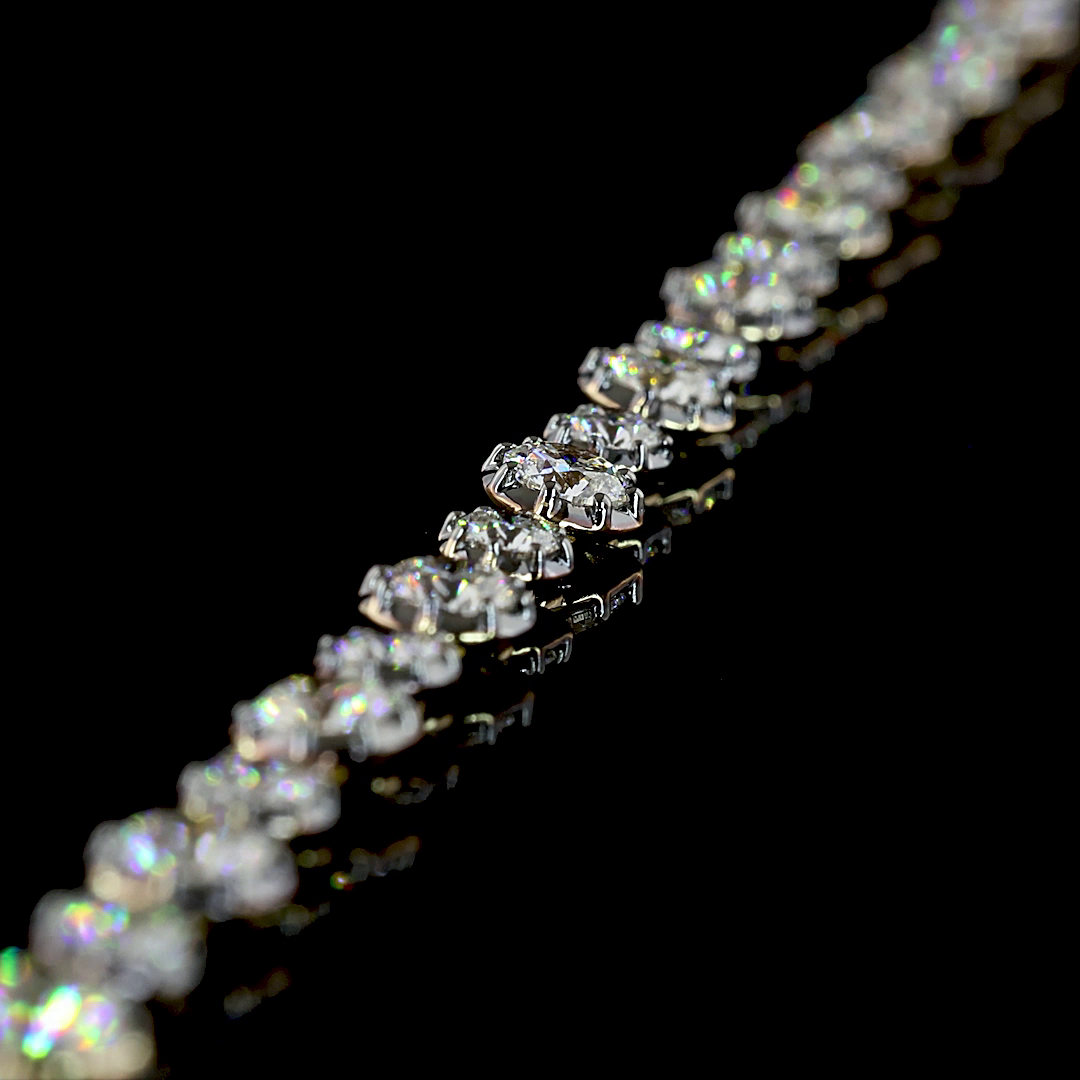 10.34 CTTW Round Lab Diamond Station Necklace (E Color and VS Clarity)