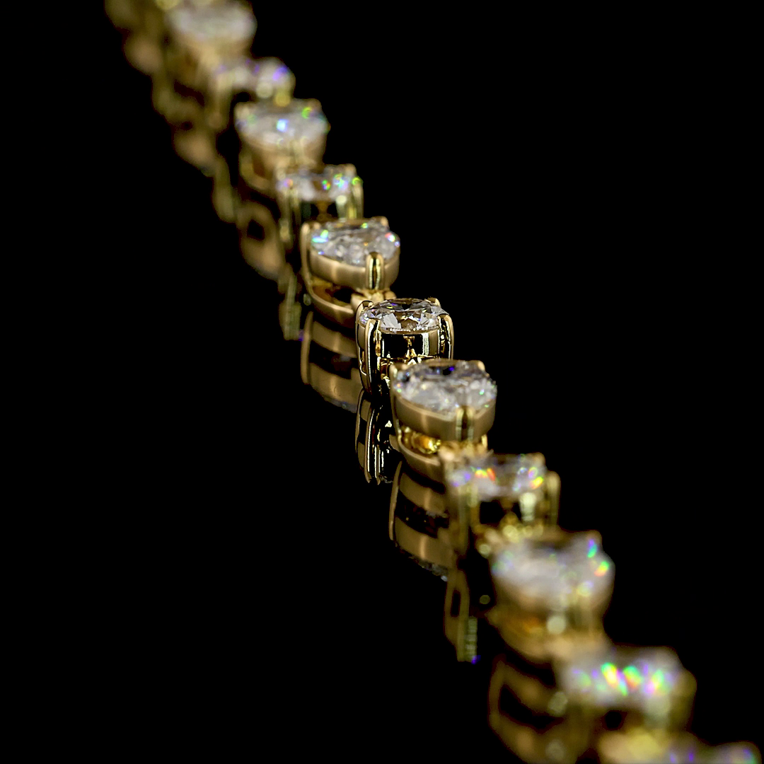 11.95 CTTW Pear Lab Grown Diamond Lariat Necklace 17" (D Color and VS1 Clarity)