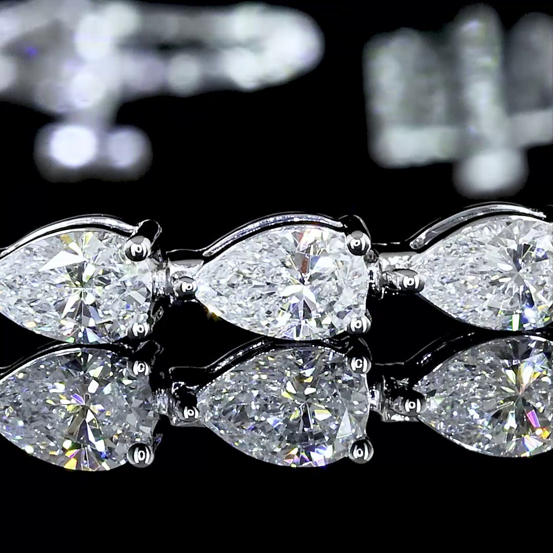 4.20 CTTW Pear Lab Grown Diamond Tennis Bracelet 7" (E Color and VS Clarity)