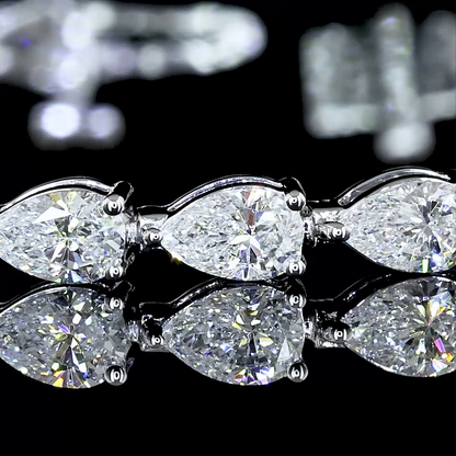 4.20 CTTW Pear Lab Grown Diamond Tennis Bracelet 7" (E Color and VS Clarity)