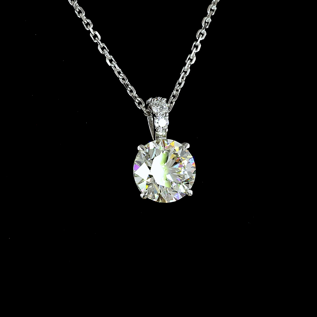 1.34 CTTW Round Lab Grown Diamond Round Necklace Pendant (J Color and VVS2 Clarity)