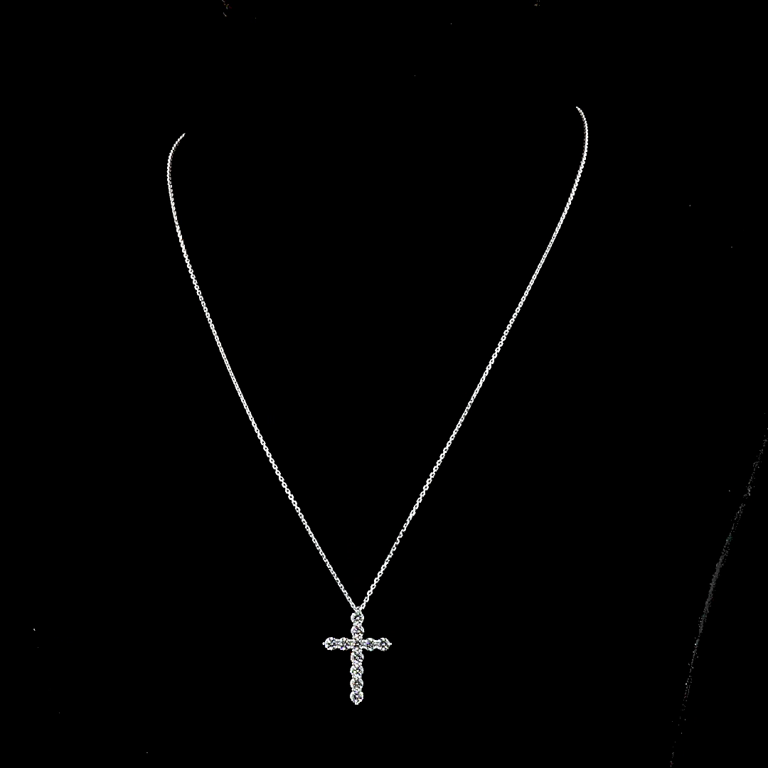 1.09 CTTW Round Lab Diamond Cross Necklace Pendant (H Color and SI Clarity)