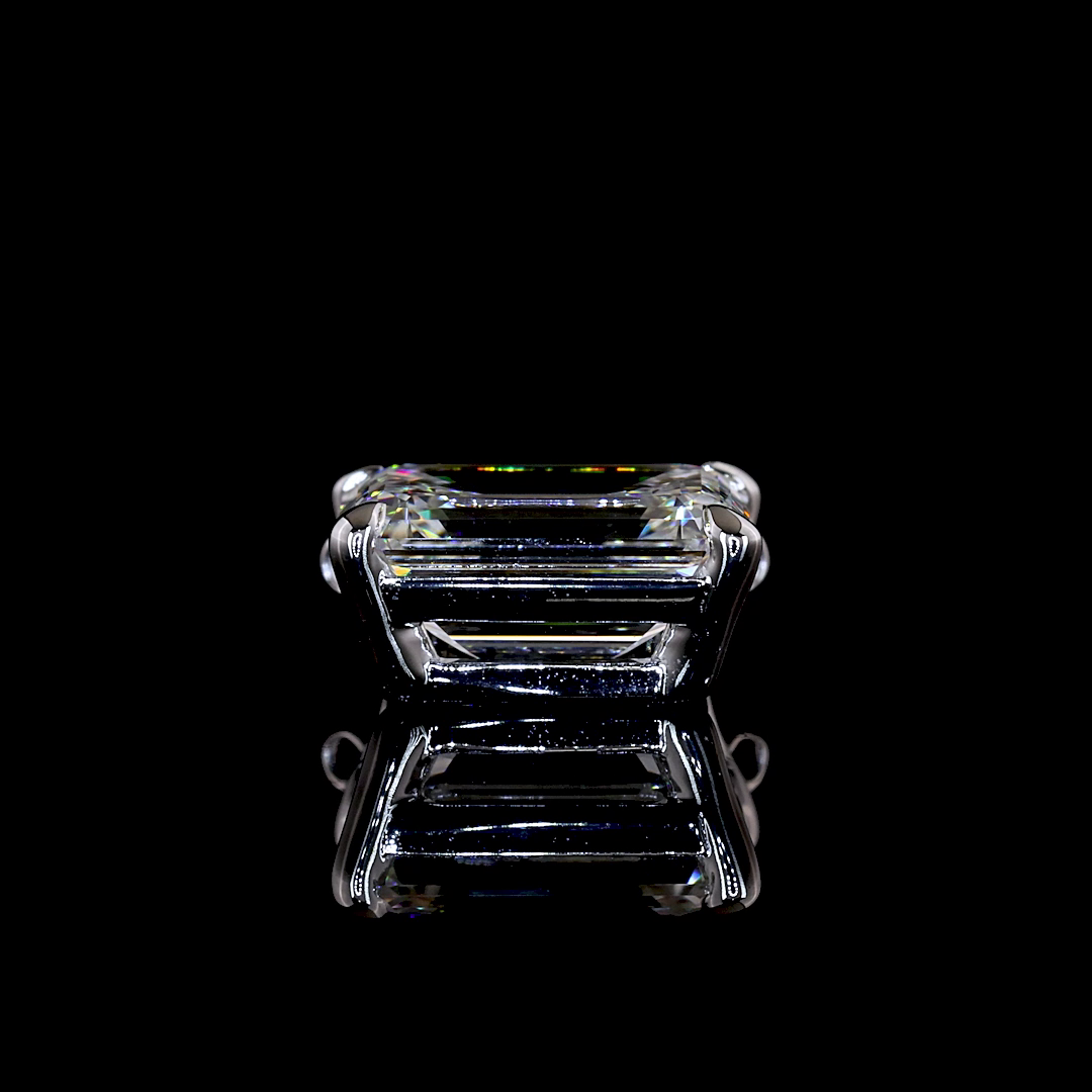 1.52 CT Emerald Lab Grown Diamond Solitaire Necklace Pendant (E Color and VVS2 Clarity)
