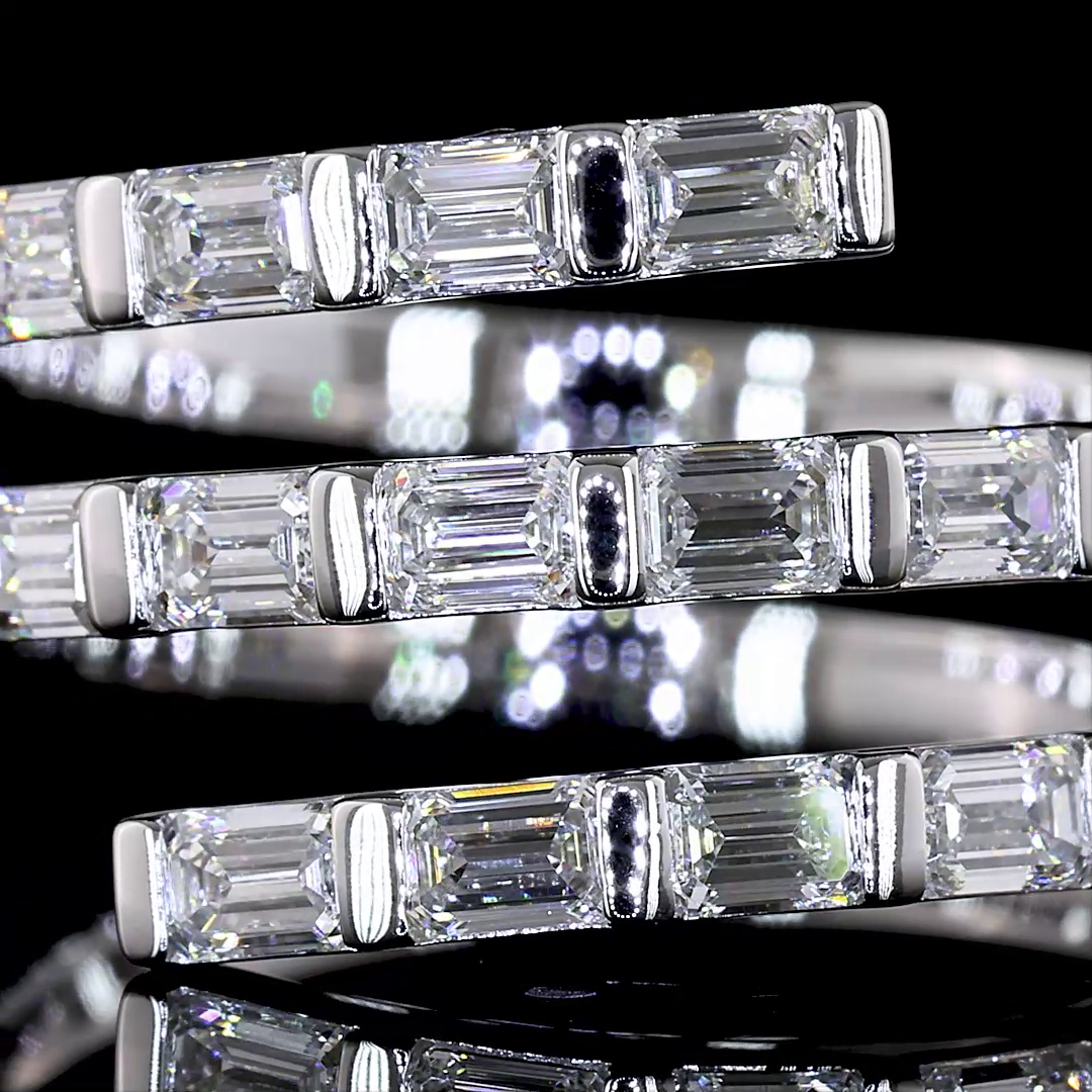1.02 CTTW Emerald Lab Diamond Special Ring (E Color and VS1 Clarity)