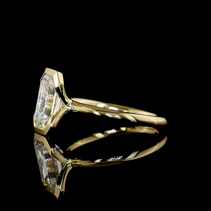 2.70 CT Emerald Lab Grown Diamond Solitaire Ring Sz. 6.5 (F Color and VVS2 Clarity)