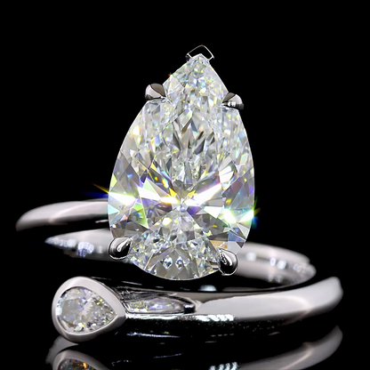 3.21 CTTW Pear Lab Diamond Toi et Moi Ring (E Color and VS1 Clarity)