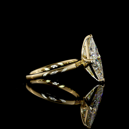 3.07 CTTW Triangle Lab Grown Diamond Toi et Moi Ring Sz. 7 (F Color and VS1 Clarity)